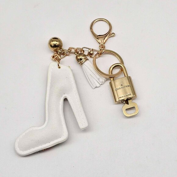 Authentic Louis Vuitton Lock & Key with unbranded Bagcharm, Keycharm, Keychain - Picture 6 of 8